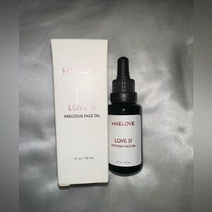 Maelove LOVE 31 BOTANICAL FACIAL OIL. Never used or opened! Final price.